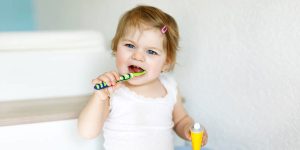 When and How to Brush Baby Teeth